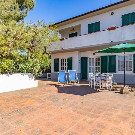Anna Holiday home Casa Ajali