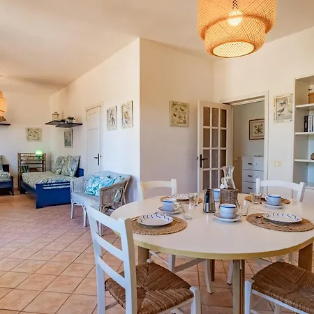 Anna Holiday home Casa Ajali