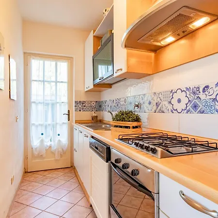 Holiday home Anna Casa Ajali